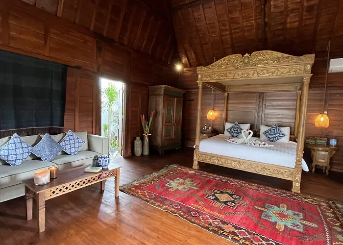 Jabunami Estate *