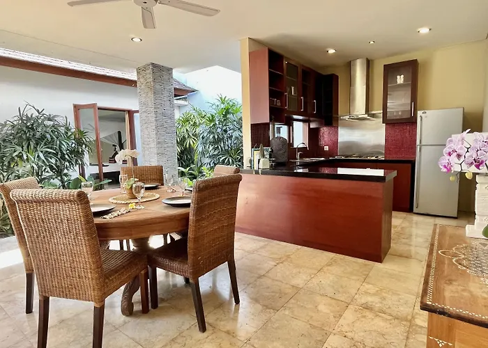 Villa Jabunami Estate